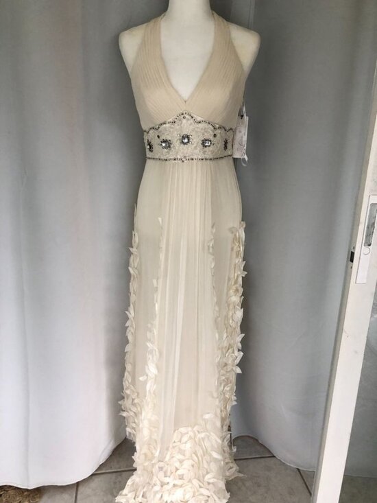 Sue Wong Dresses & Skirts - D358 Sue Wong Ivory Wedding - Formal - Evening - Vintage - Long Dress